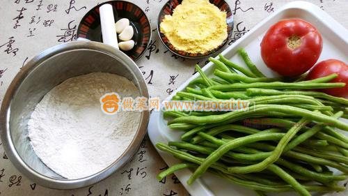 山西面食<a href=/shicai/shucai/DouJiao/index.html target=_blank><u>豆角</u></a>焖面的做法