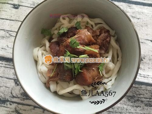 红烧<a href=/shicai/rouqin/NiuRou/index.html target=_blank><u>牛肉</u></a>面的做法