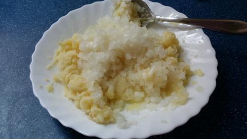 薯蓉釀<a href=/shicai/shucai/QieZi/index.html target=_blank><u>茄子</u></a>