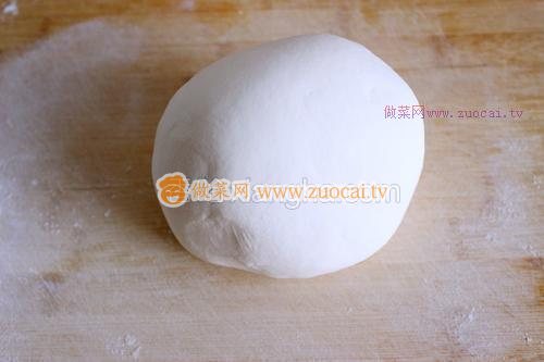 饺子（韭菜<a href=/shicai/rouqin/JiDan/index.html target=_blank><u>鸡蛋</u></a>馅儿）的做法