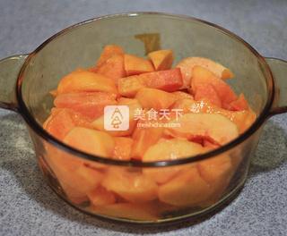 怀旧美食致童年---<a href=/shicai/diaoweipin/dang/index.html target=_blank><u>糖</u></a>水<a href=/shicai/guopin/HuangTao/index.html target=_blank><u>黄<a href=/shicai/guopin/Tao/index.html target=_blank><u>桃</u></a></u></a>的做法步骤：2