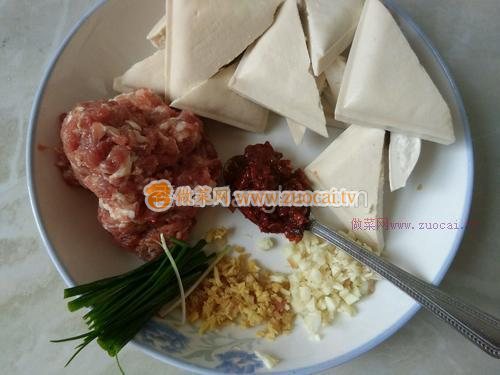 肉末<a href=/shicai/mimian/DouFu/index.html target=_blank><u>豆腐</u></a>的做法