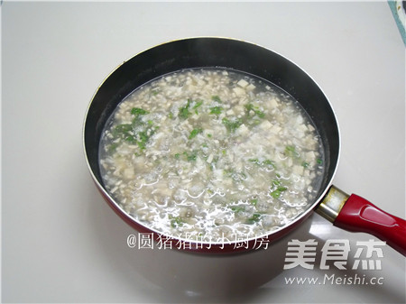 西湖<a href=/shicai/rouqin/NiuRou/index.html target=_blank><u>牛肉</u></a>羹的做法