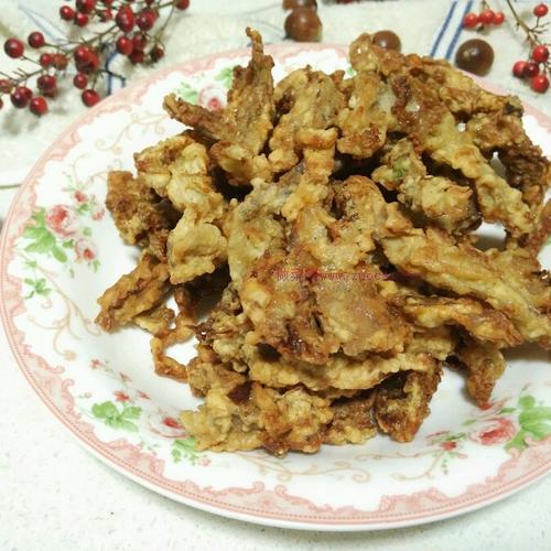 炸<a href=/shicai/shucai/MoGu/index.html target=_blank><u>蘑菇</u></a>的做法
