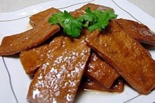 五香<a href=/shicai/mimian/DouFu/index.html target=_blank><u>豆腐</u></a>干