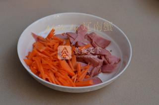 <a href=/shicai/mimian/DouFu/index.html target=_blank><u>豆腐</u></a>丸子