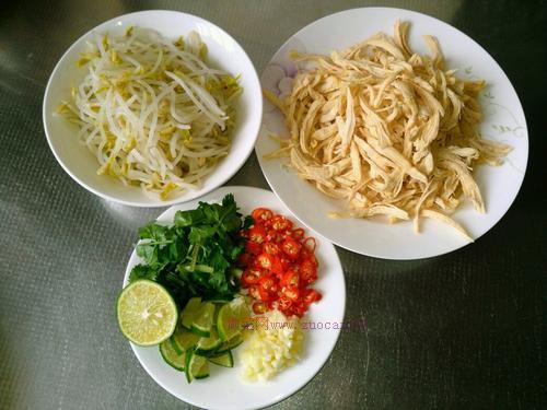 <a href=/shicai/guopin/NingMeng/index.html target=_blank><u>柠檬</u></a>鸡丝的做法