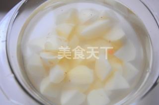 咖喱<a href=/shicai/rouqin/SanHuangJi/index.html target=_blank><u>三黄鸡</u></a>的做法步骤：6