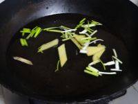 水煮<a href=/shicai/shuichanpin/PangXie/index.html target=_blank><u>螃蟹</u></a>的做法步骤3