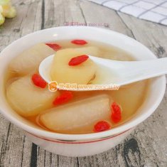 马蹄雪梨糖水的做法