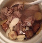 山药板栗炖排骨的做法视频