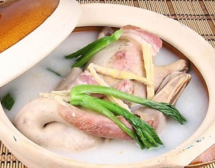 上海扁尖老鸭汤的家常做法 扁尖
