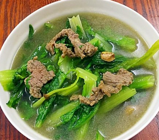 油麦菜牛肉汤的家常做法