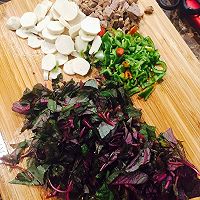 红苋菜炒饭的做法图解1