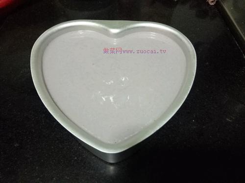 奶香<a href=/shicai/shucai/ZiShu/index.html target=_blank><u>紫薯</u></a>蛋糕的做法