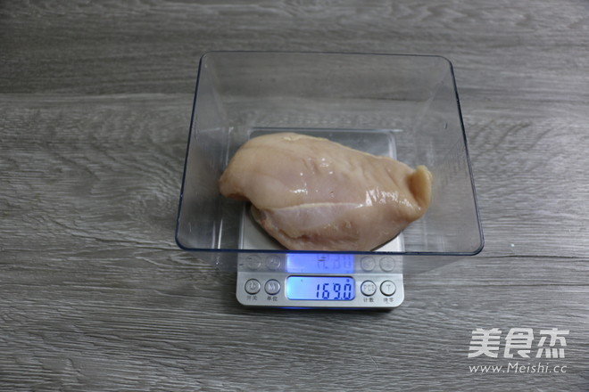 香煎<a href=/shicai/rouqin/JiXiongRou/index.html target=_blank><u>鸡胸肉</u></a>--减肥期做法的做法