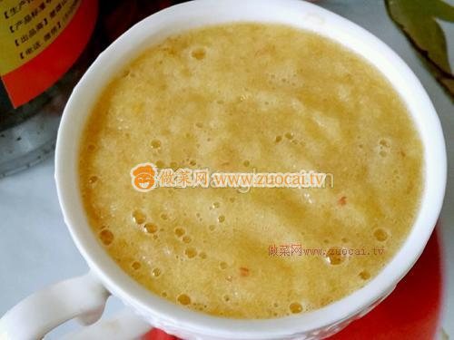 鲜榨<a href=/shicai/guopin/PingGuo/index.html target=_blank><u>苹果</u></a>汁（免滤渣）的做法