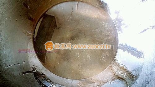 拔丝<a href=/shicai/shucai/HongShu/index.html target=_blank><u>红薯</u></a>的做法