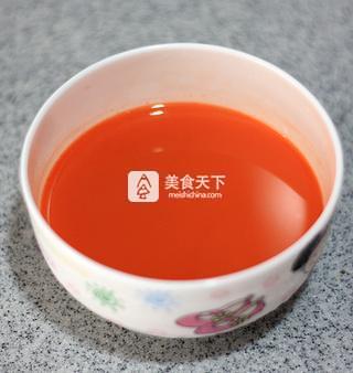 天然色素美食---胡<a href=/shicai/shucai/LuoBo/index.html target=_blank><u>萝卜</u></a>饭团的做法步骤：3