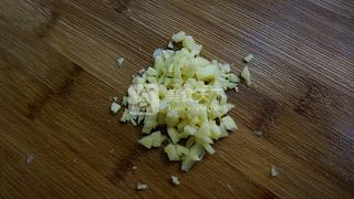 麻辣水煮<a href=/shicai/rouqin/NiuRou/index.html target=_blank><u>牛肉</u></a>的做法步骤：7