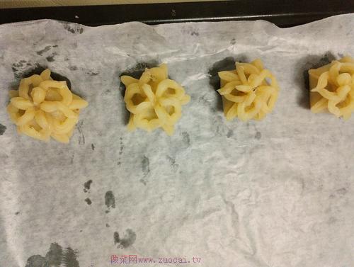 花式酥皮点心的做法