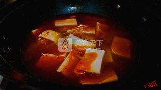 水煮<a href=/shicai/mimian/DouFu/index.html target=_blank><u>豆腐</u></a>----不一样的美味的做法步骤：16