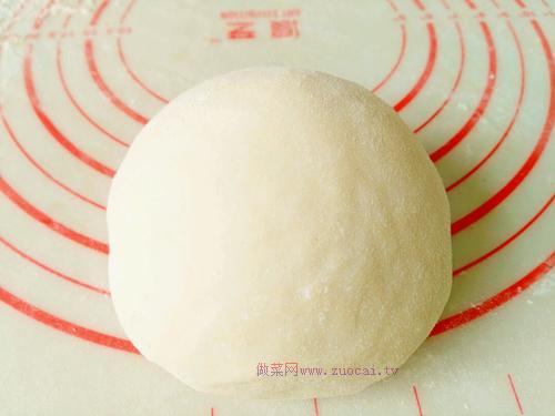白菜<a href=/shicai/rouqin/ZhuRou/index.html target=_blank><u>猪肉</u></a>馅饺子的做法