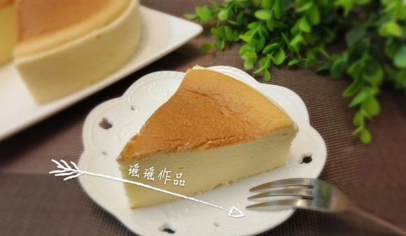 无油<a href=/shicai/mimian/SuanNai/index.html target=_blank><u>酸奶</u></a>蛋糕