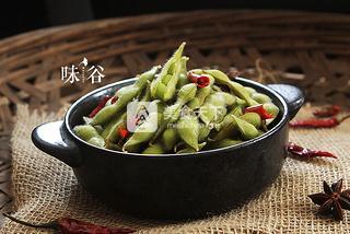 麻辣水煮<a href=/shicai/shucai/MaoDou/index.html target=_blank><u>毛豆</u></a>的做法步骤：5