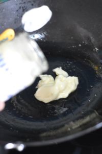 沙拉炒饭的做法步骤2