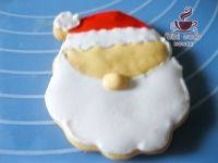 圣诞<a href=/shicai/diaoweipin/dang/index.html target=_blank><u>糖</u></a>霜饼干的做法步骤17