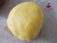 圣诞<a href=/shicai/diaoweipin/dang/index.html target=_blank><u>糖</u></a>霜饼干的做法步骤5