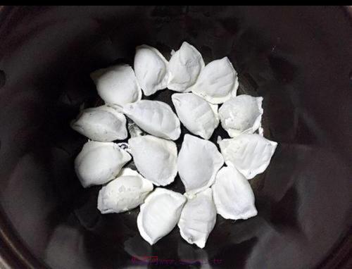 电饭煲煎饺的做法