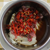 肉沫蒸<a href=/shicai/mimian/DouFu/index.html target=_blank><u>豆腐</u></a>套餐的做法图解5