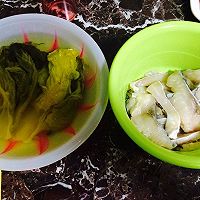 酸辣嫩滑的【酸菜鱼】的做法图解1