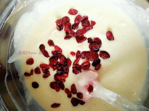 <a href=/shicai/guopin/ManYueMei/index.html target=_blank><u>蔓越莓</u></a>马芬的做法