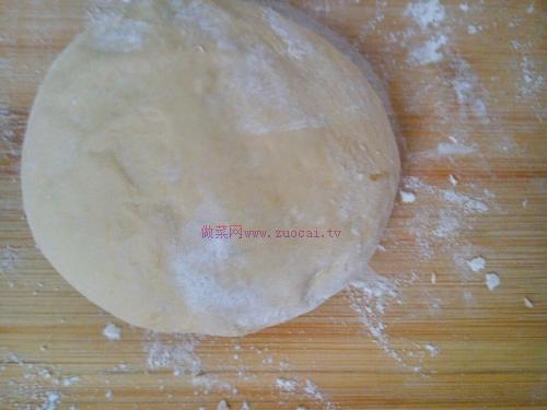 <a href=/shicai/shucai/NanGua/index.html target=_blank><u>南瓜</u></a>小馒头的做法