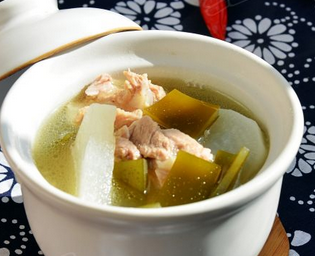 白萝卜海带排骨营养汤的做法 适