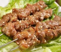 【羊肉串的做法】羊肉串怎么做_羊肉串怎么烤