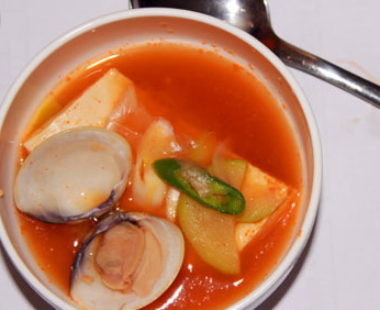 韩式海鲜大酱汤的家常做法